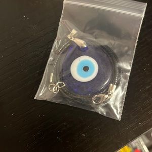Evil eye pedant necklace